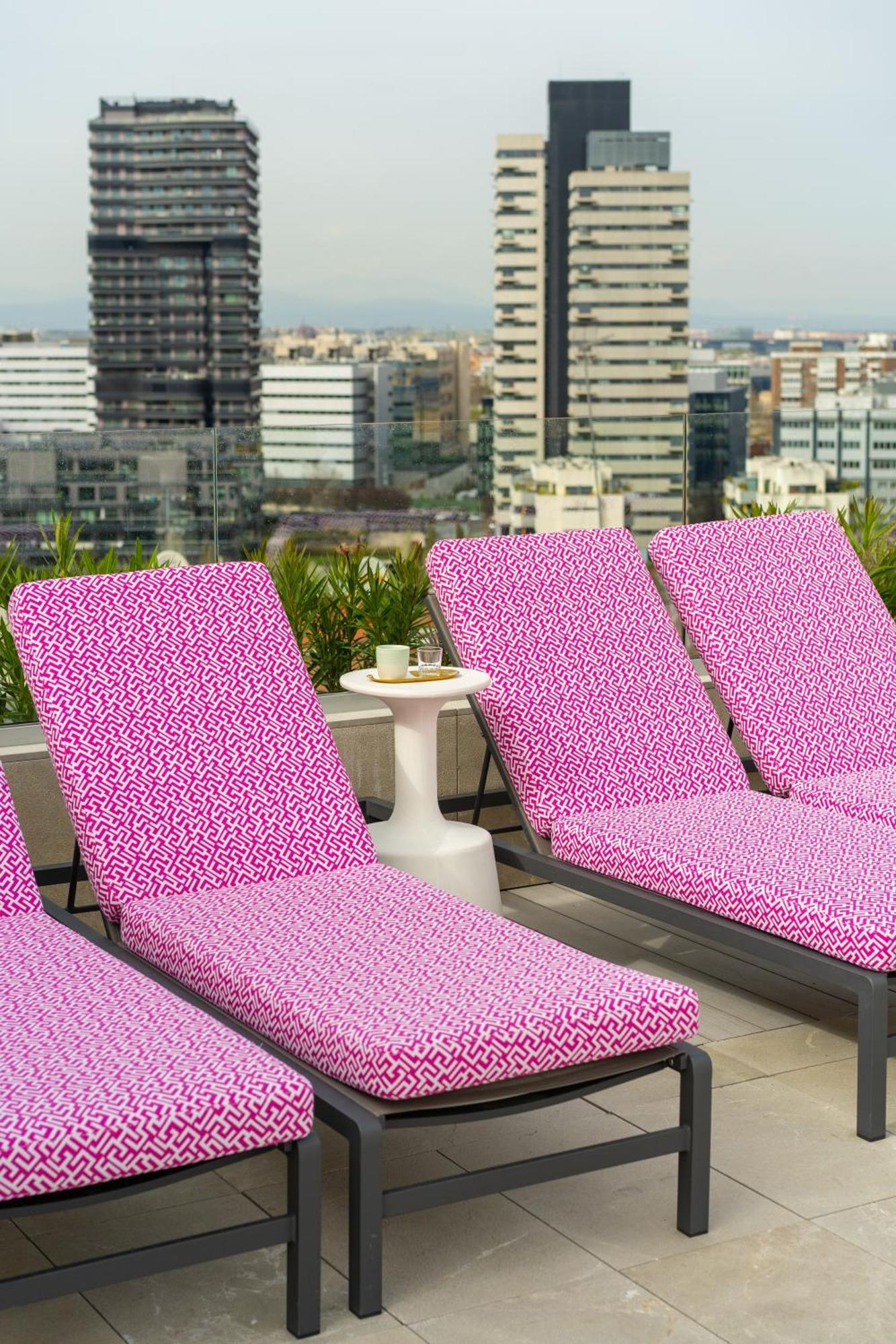 Hotel Pinar Plaza مدريد المظهر الخارجي الصورة